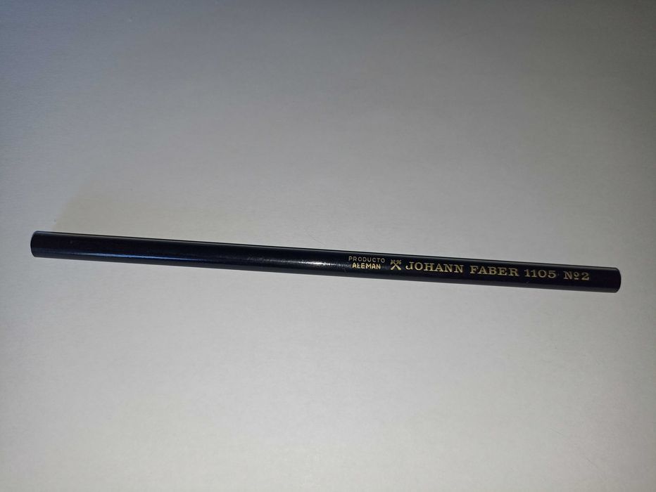 Blisko stuletni, kolekcjonerski ołówek Johann Faber 1105 No2.