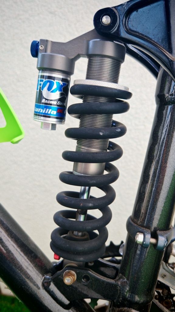 Rower MTB Kona Stinky DeeLuxe