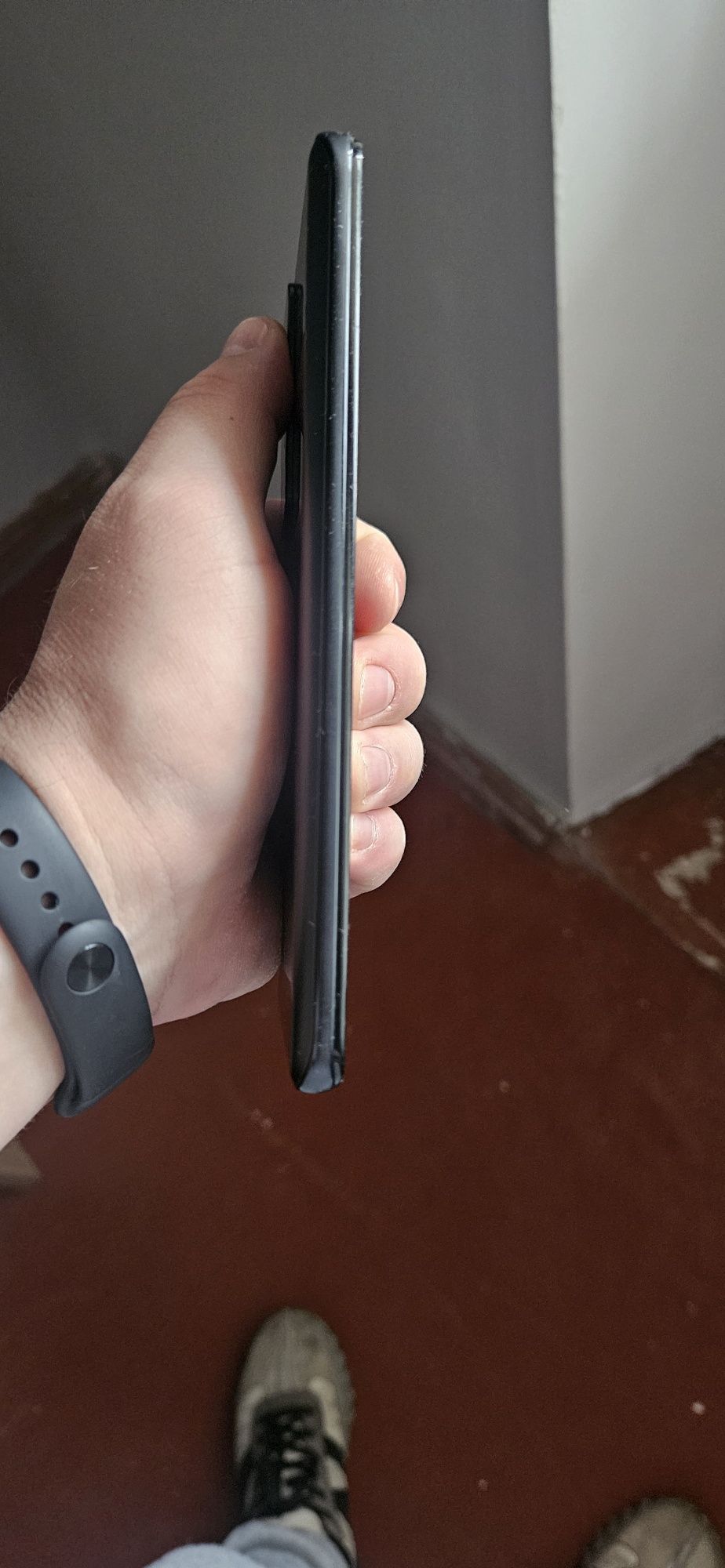 Xiaomi 12t  8/128+miband 9