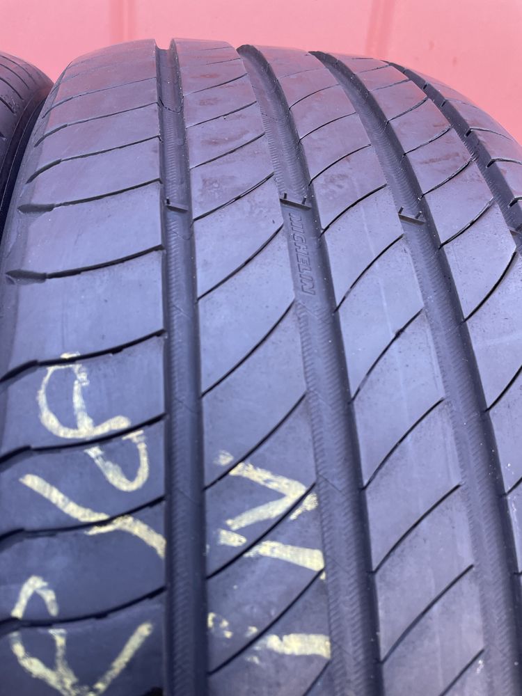 Шини бу 215/55 r18 Michelin primacy в ідеальному стані