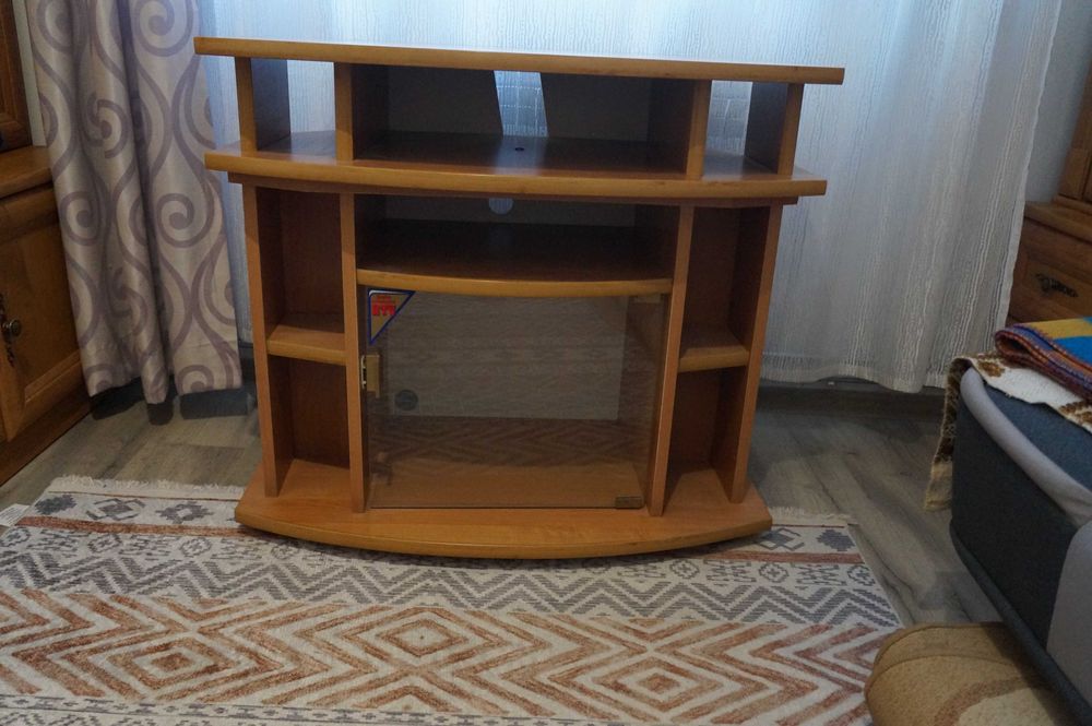 Stolik RTV w atrakcyjnej cenie