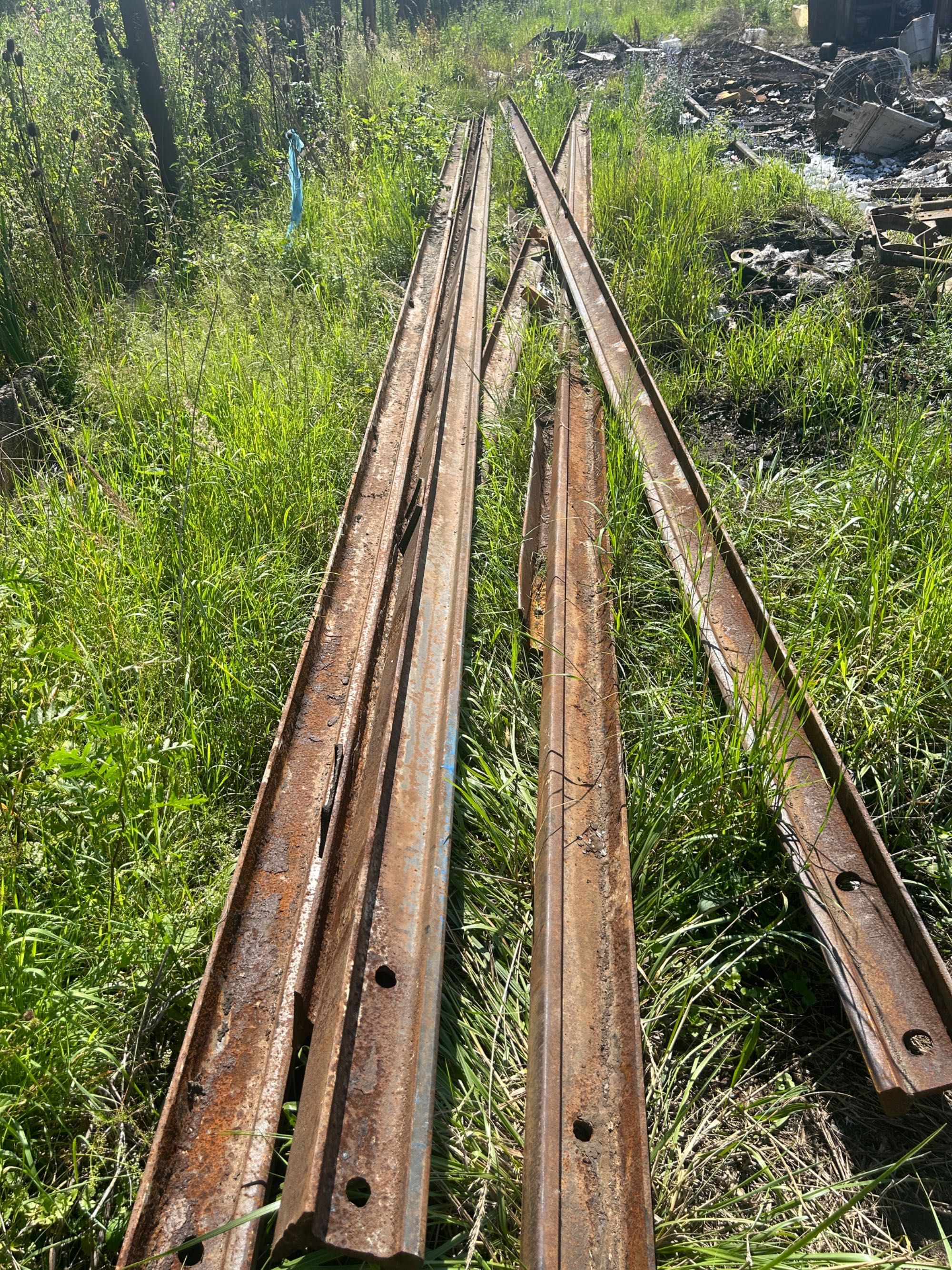 Рельс р 43-100метрів;р 50 -50метрів