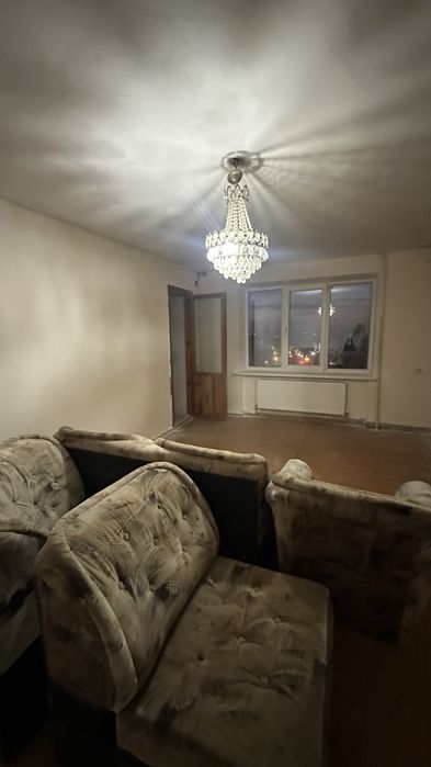 Продам диван угловой, кресло