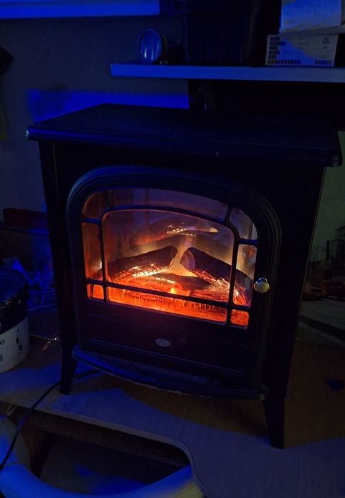 Kominek elektryczny