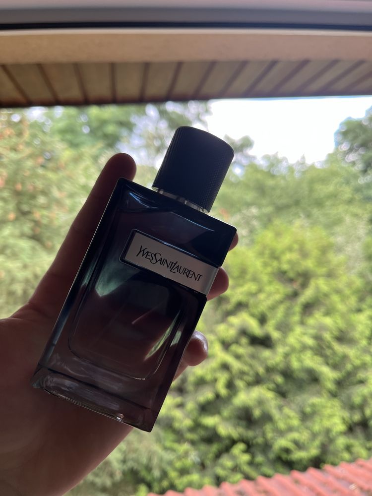 Yves Saint Laurent Y