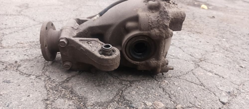 Задній редуктор outlander 1