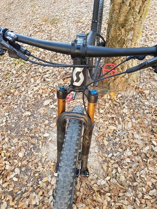 Bicicleta Scott scale 700