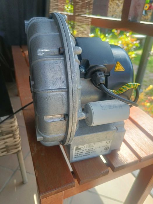 Silnik elektryczny ssący ,pompa Luzzani