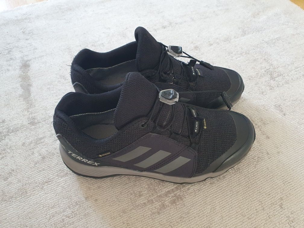 Gore Tex Adidas Terrex 36 2/3