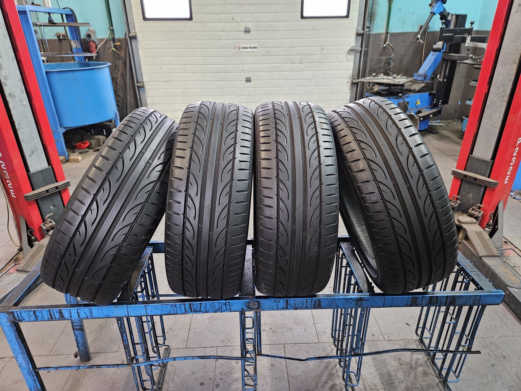 4szt lato 205/45-17 Hankook ~6.5mm