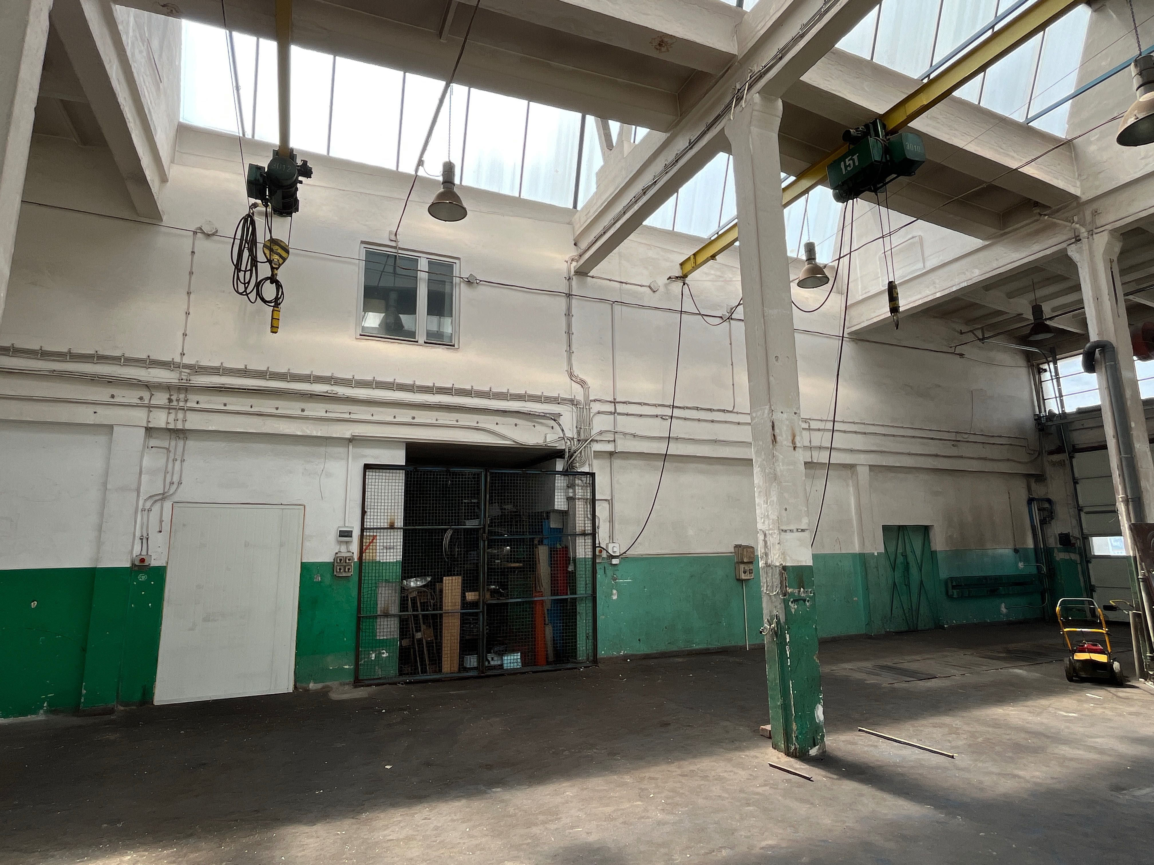 Hala magazynowa – 324 m², ul. Chrobrego, 5 min od centrum Torunia!