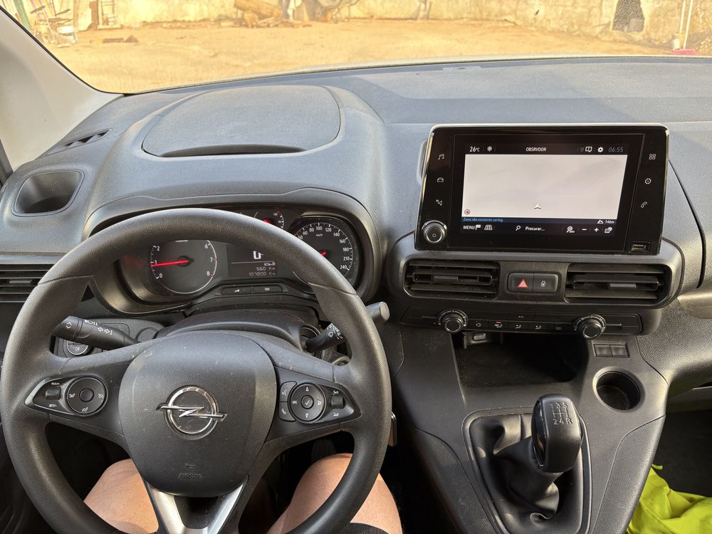 Opel Combo 1.5, AC, GPS,  Alarme de Compartimento de Carga