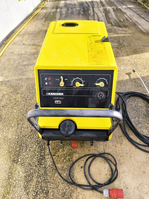 Lavadora de Alta Pressão Kärcher HDS 610 - Industrial, Água Quente