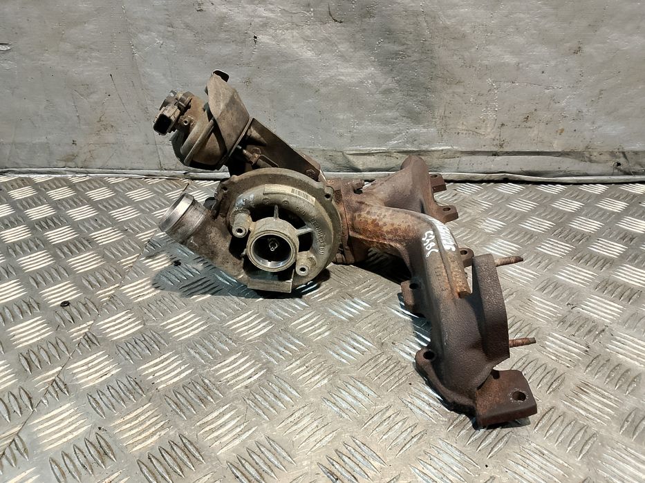 Turbospręzarka Turbo Turbina Volvo  S40 V40 2.0 D 9654931780