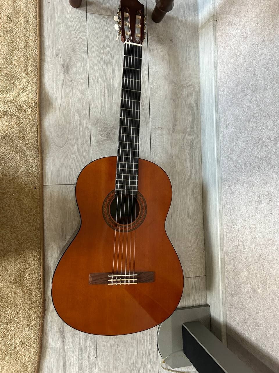 Гітара Yamaha C-40 ямаха с-40