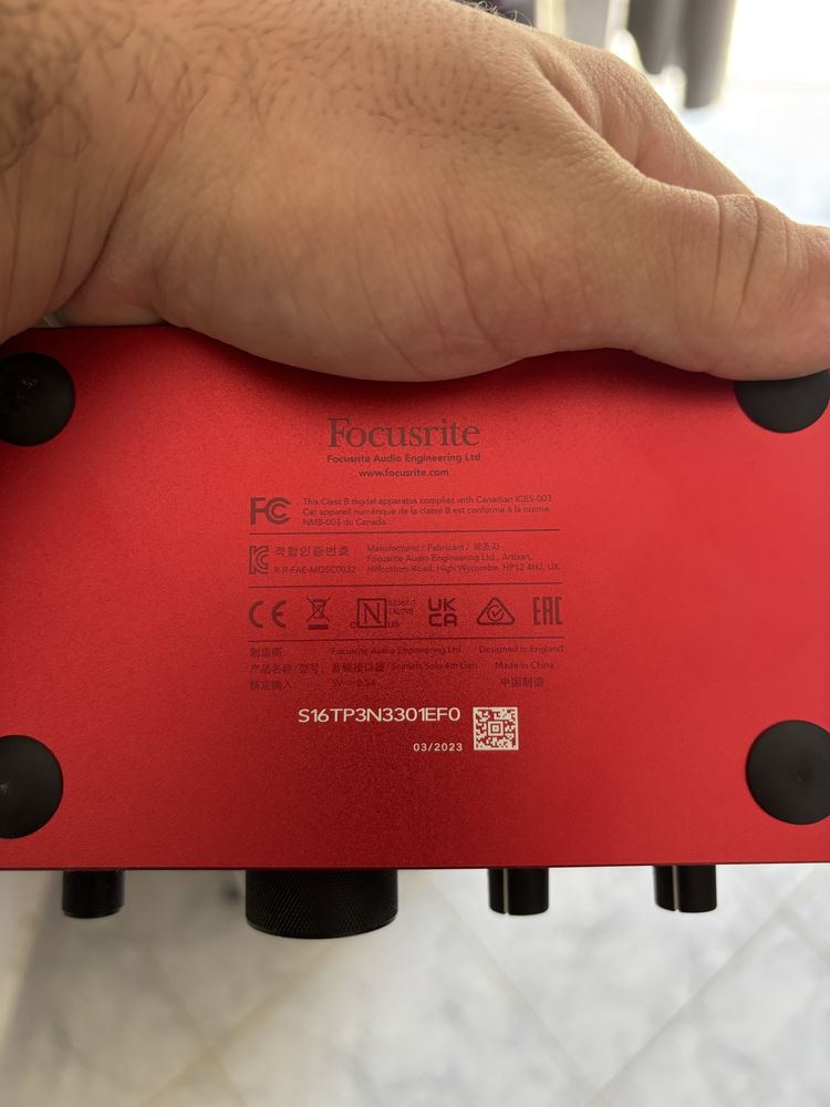 Focusrite Sacrlett Solo 4 Gen