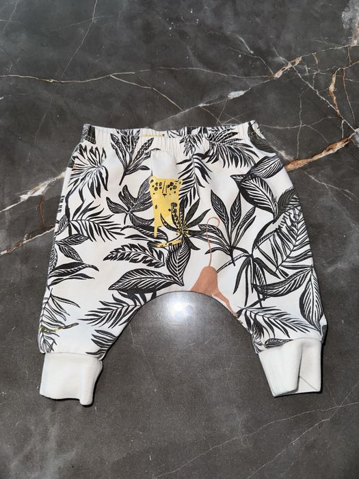 Spodenki pumpy niemowlęce Next 0-3 m