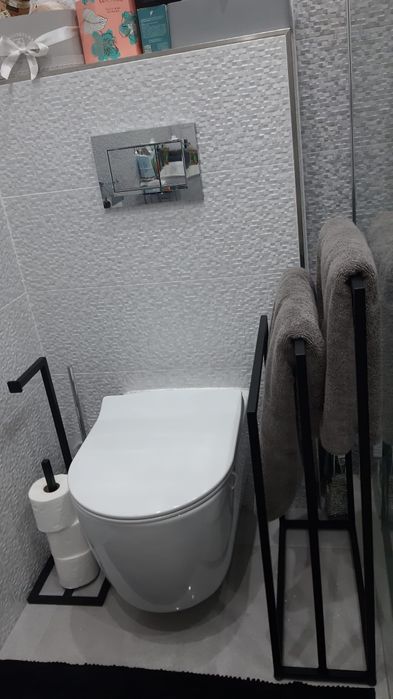 Stojak na papier  + Stojak na ręczn wysyłka gratis ik