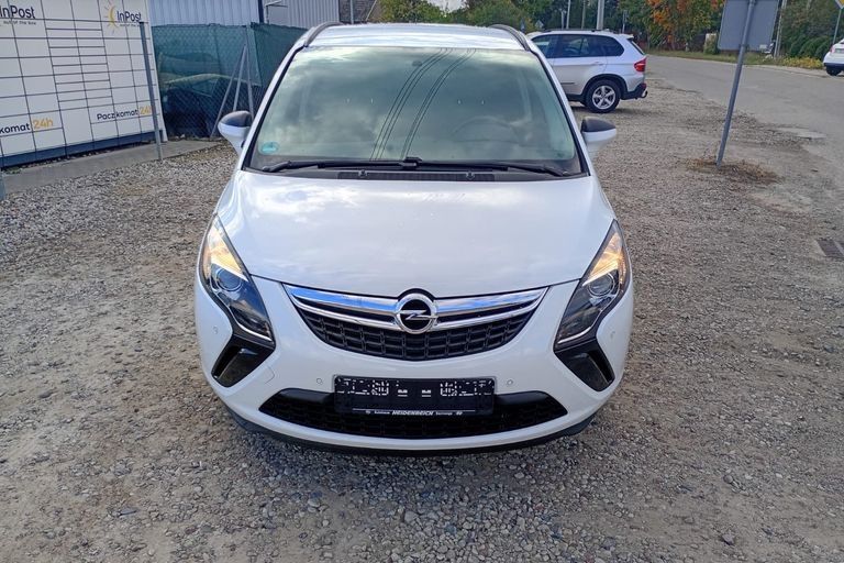 Opel Zafira 2014