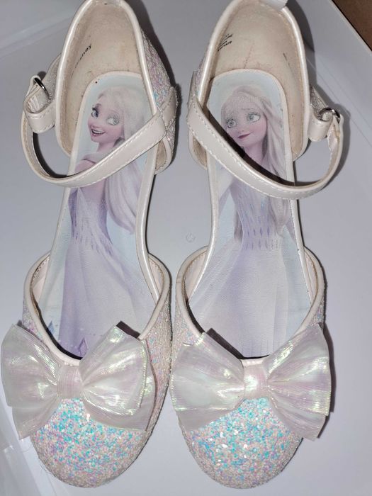 Buty dla dziewczynki z Elsą