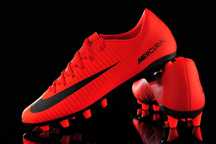 korki Nike Mercurial 39 czerwone korki Nike 39