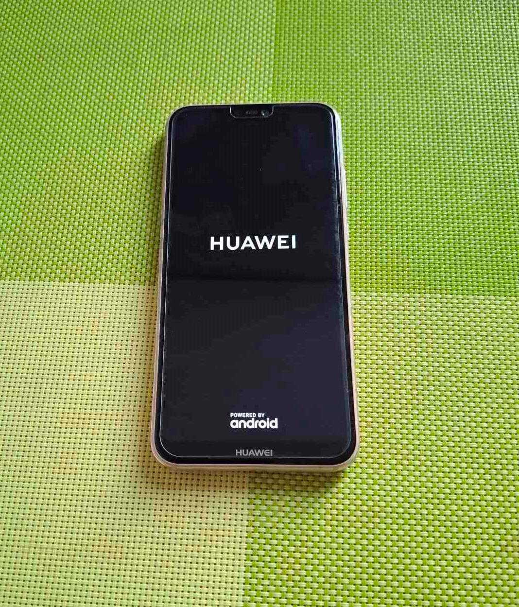 Smartfon HUAWEI P20 lite