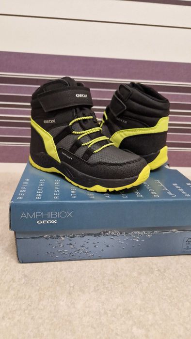 Зимові термо черевики чоботи Geox р,31,32,33,34,36