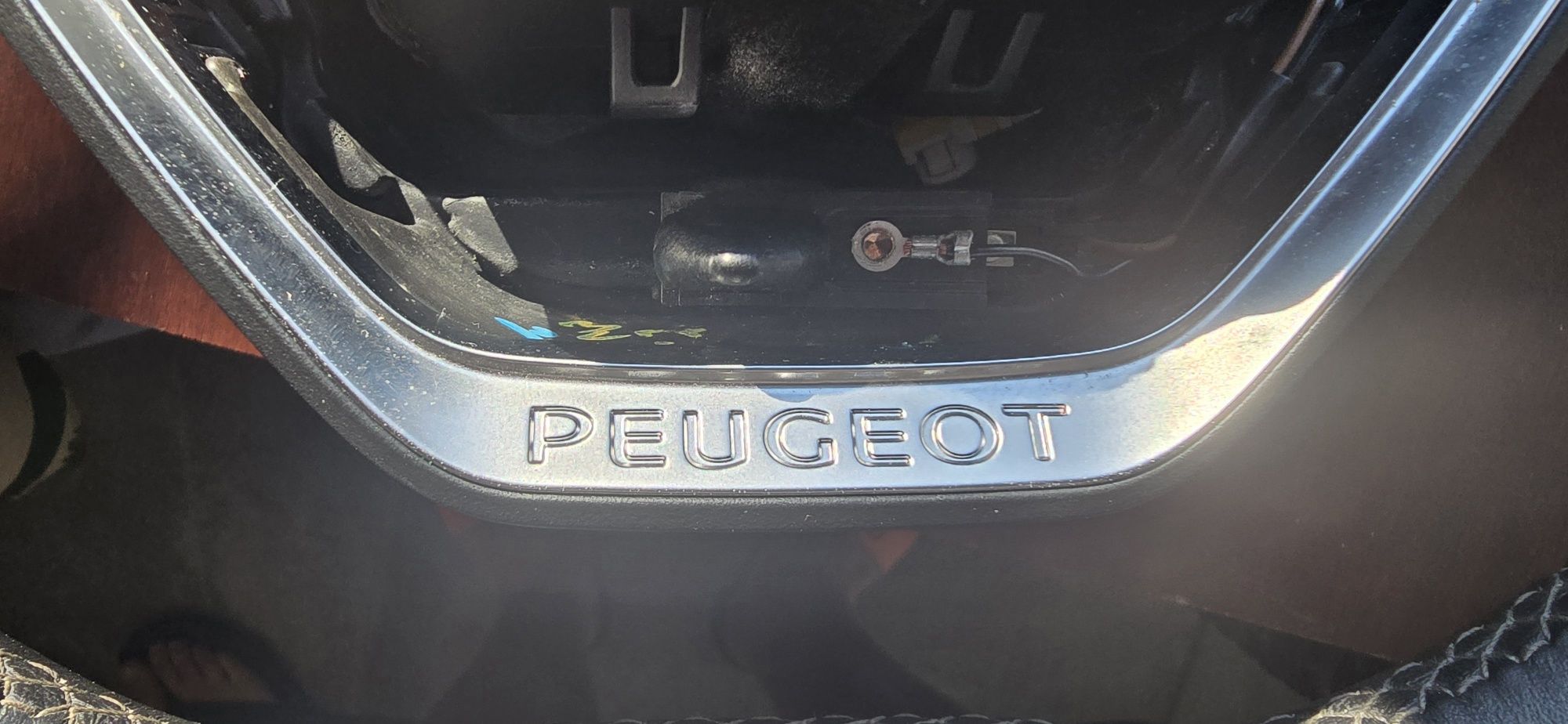 Volante Peugeot com Airbag