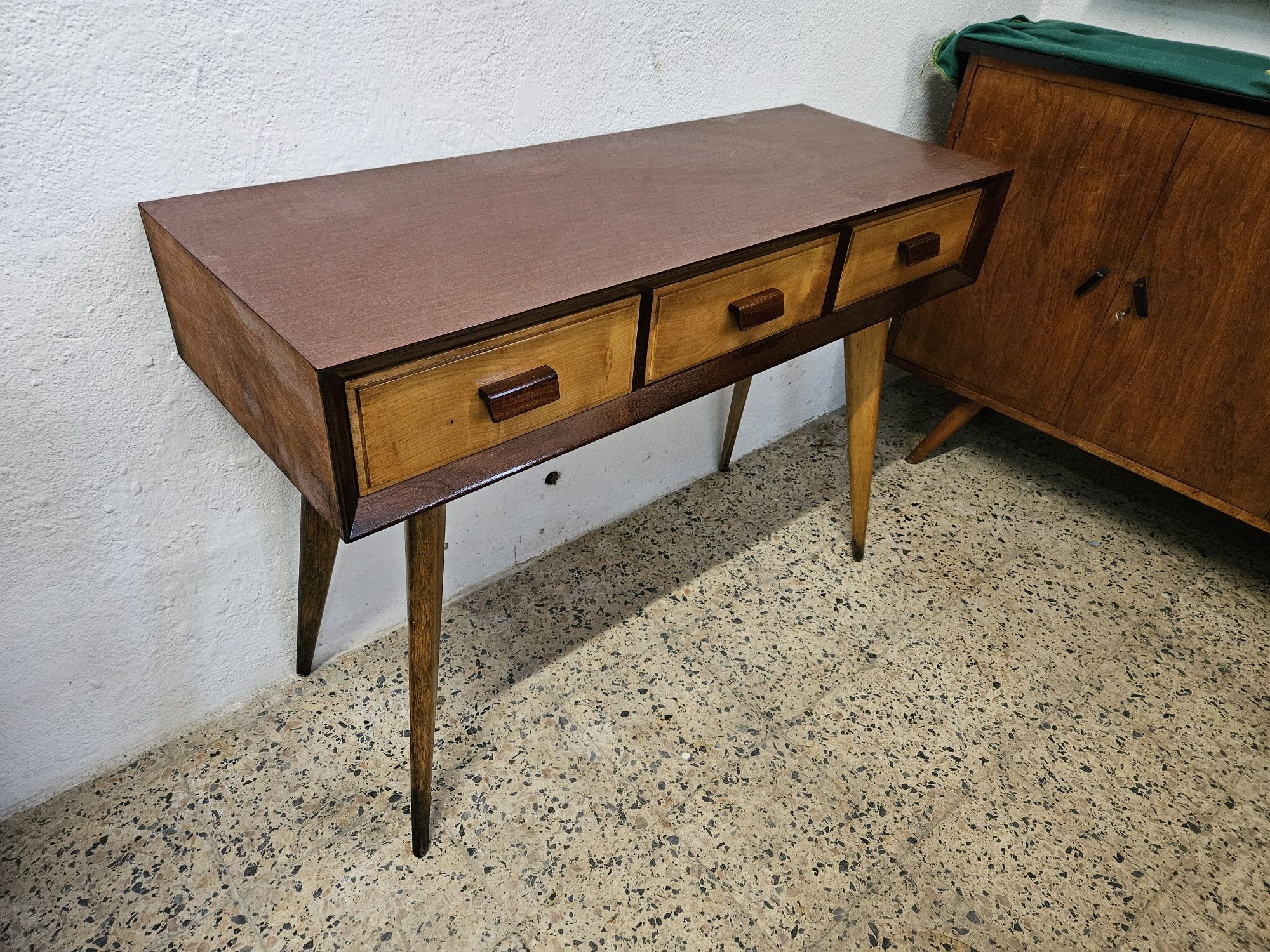 Consola vintage Olaio