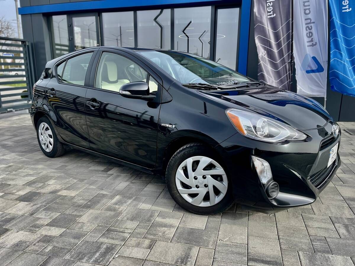 Toyota Prius C 2015 freshauto