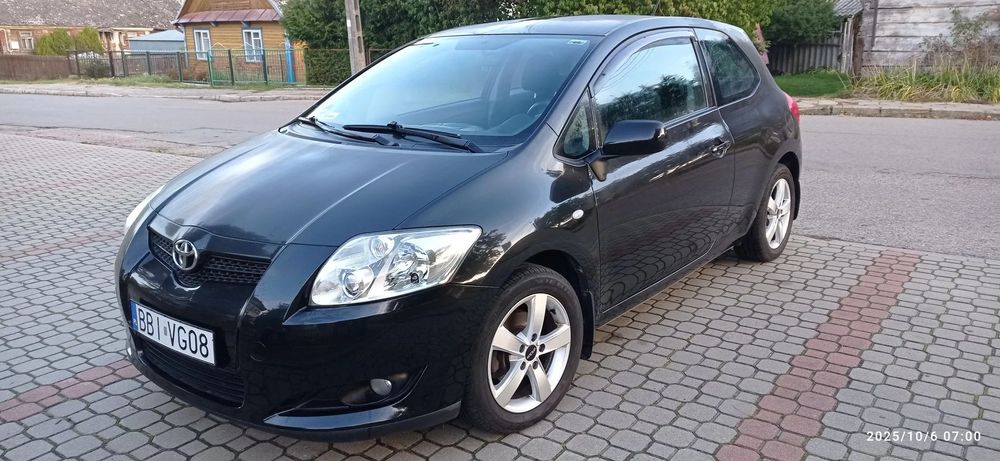 Toyota Auris 1,6 benzyna 124KM automat 2008r  2-gi właściciel 157400km