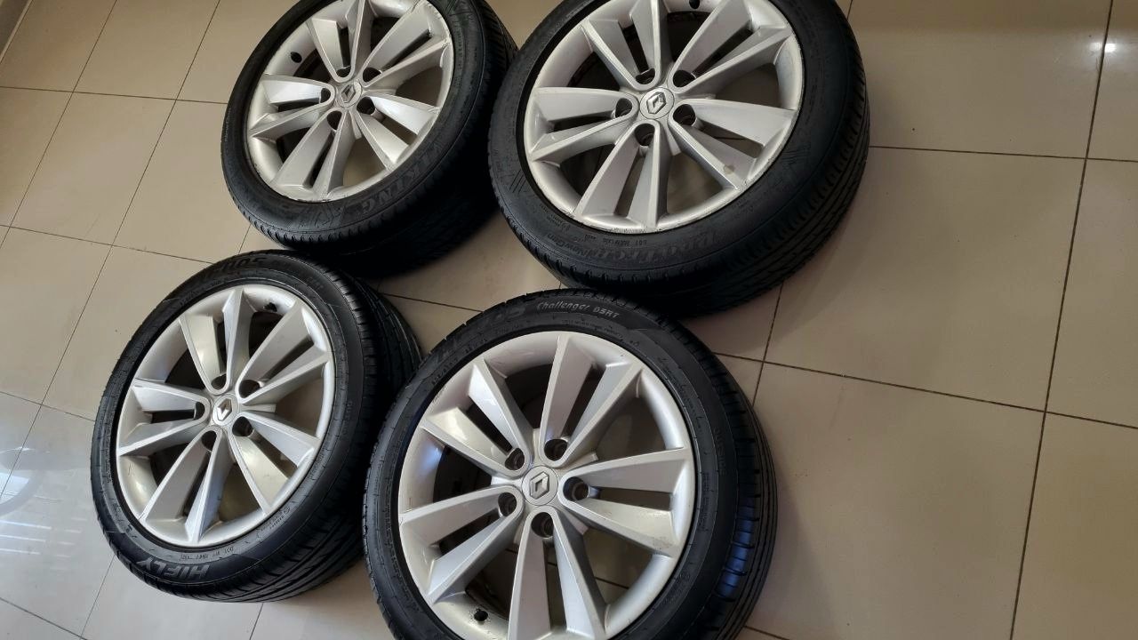 Резина летняя R17 205×55 Goodyear , Cleber