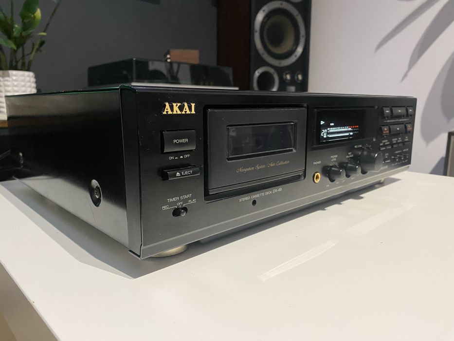 Magnetofon Akai DX-49