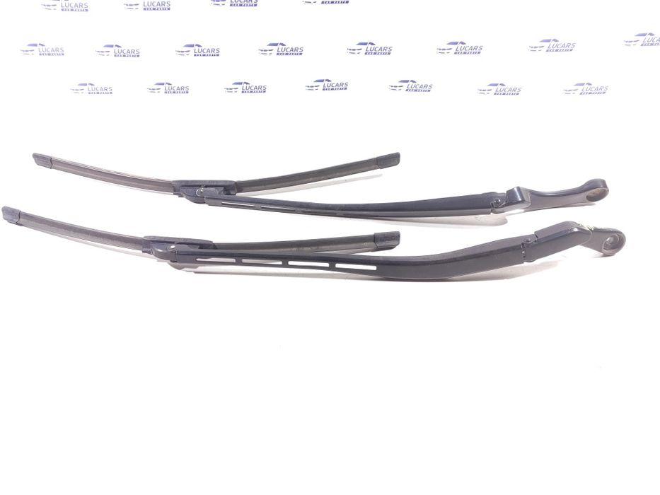 Ramiona wycieraczek przód Audi A4 B6