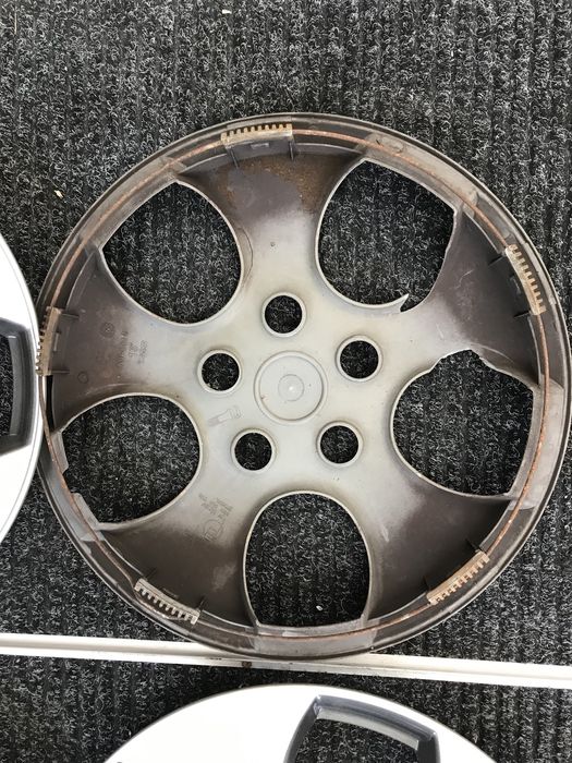 Ковпаки R-15 White blacks