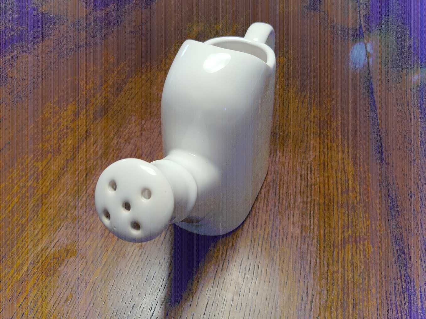 konewka ceramiczna biała