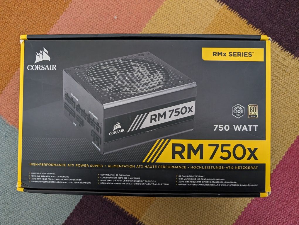 Fonte de alimentação Corsair RM750x 750w 80plus gold