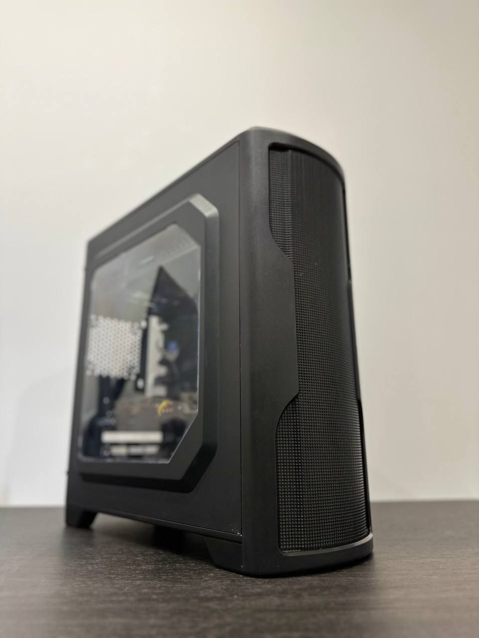 Ігровий ПК | Intel Xeon + RX 580 8GB | 16GB RAM | GTA V, Warzone, CS2