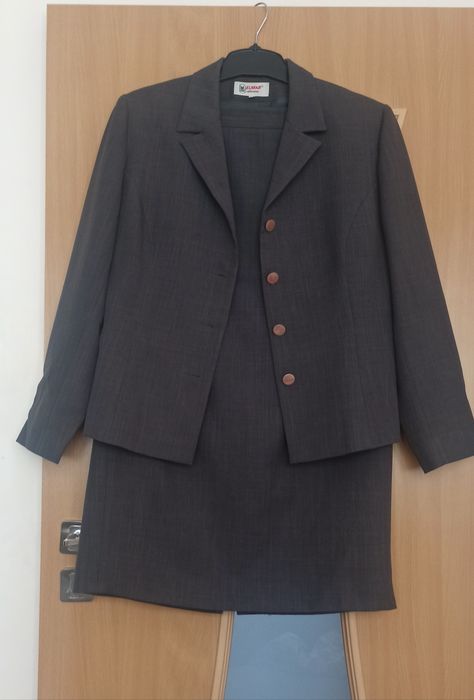 Elegancka garsonka szara 44