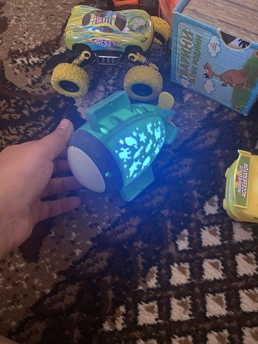 Набір дитячих іграшок