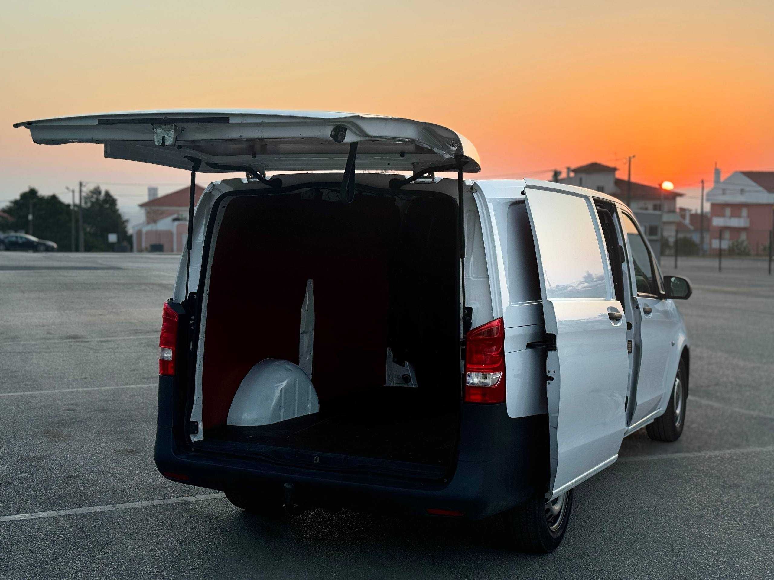Mercedes-Benz Vito 111