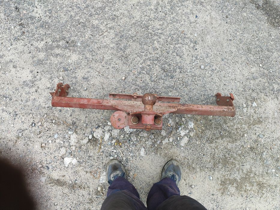 Фаркоп на ваз 2109