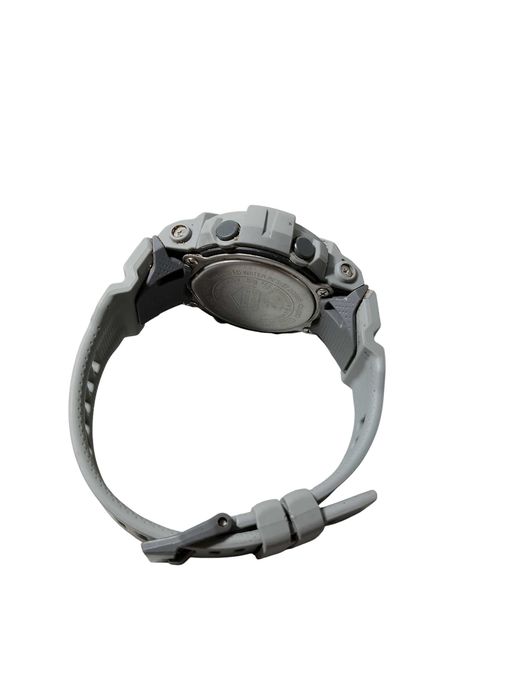 sportowy zegarek męski CASIO G-SHOCK G-SQUAD