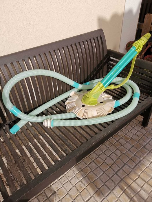 Aspirador para piscina