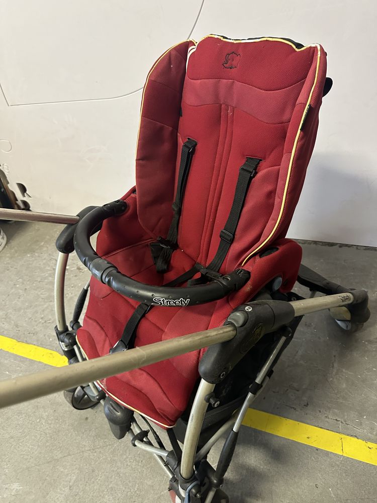 Carrinho de bebé + nest Baby Confort