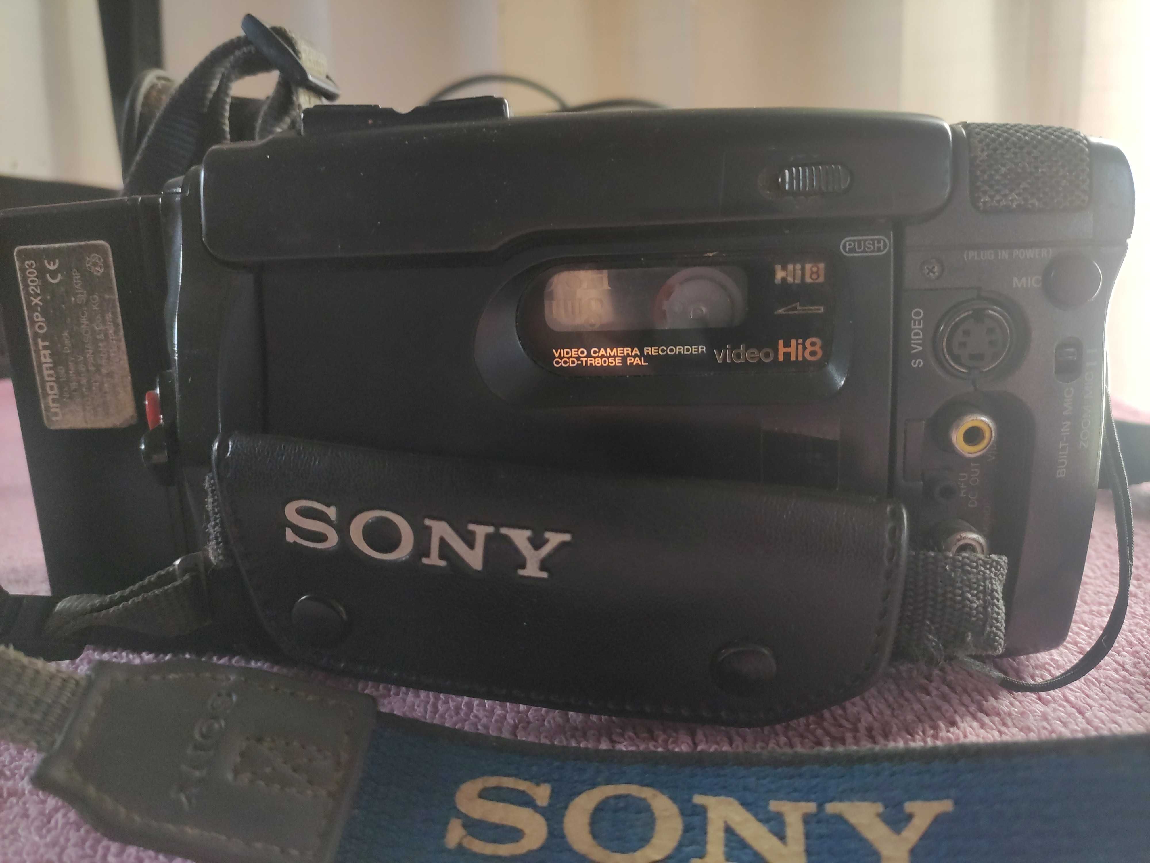 Продам відеокамеру SONY AC-V35