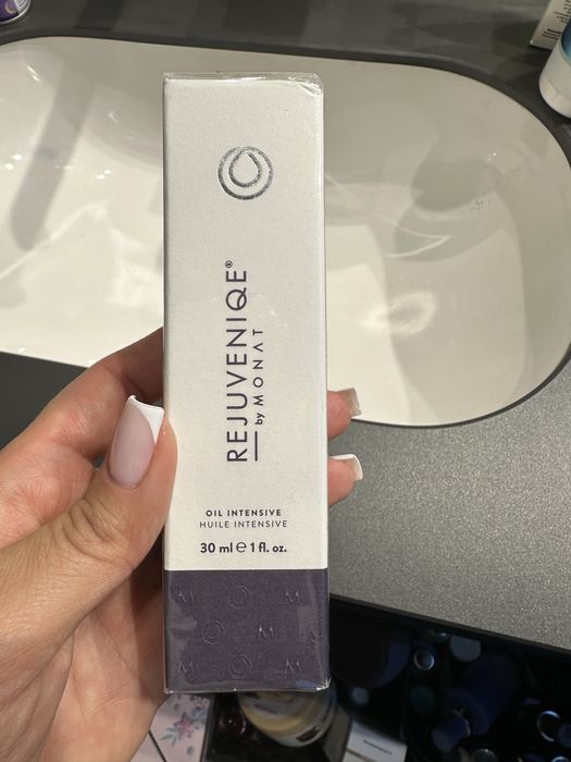 Olejek rejuveniqe Monat nowy !