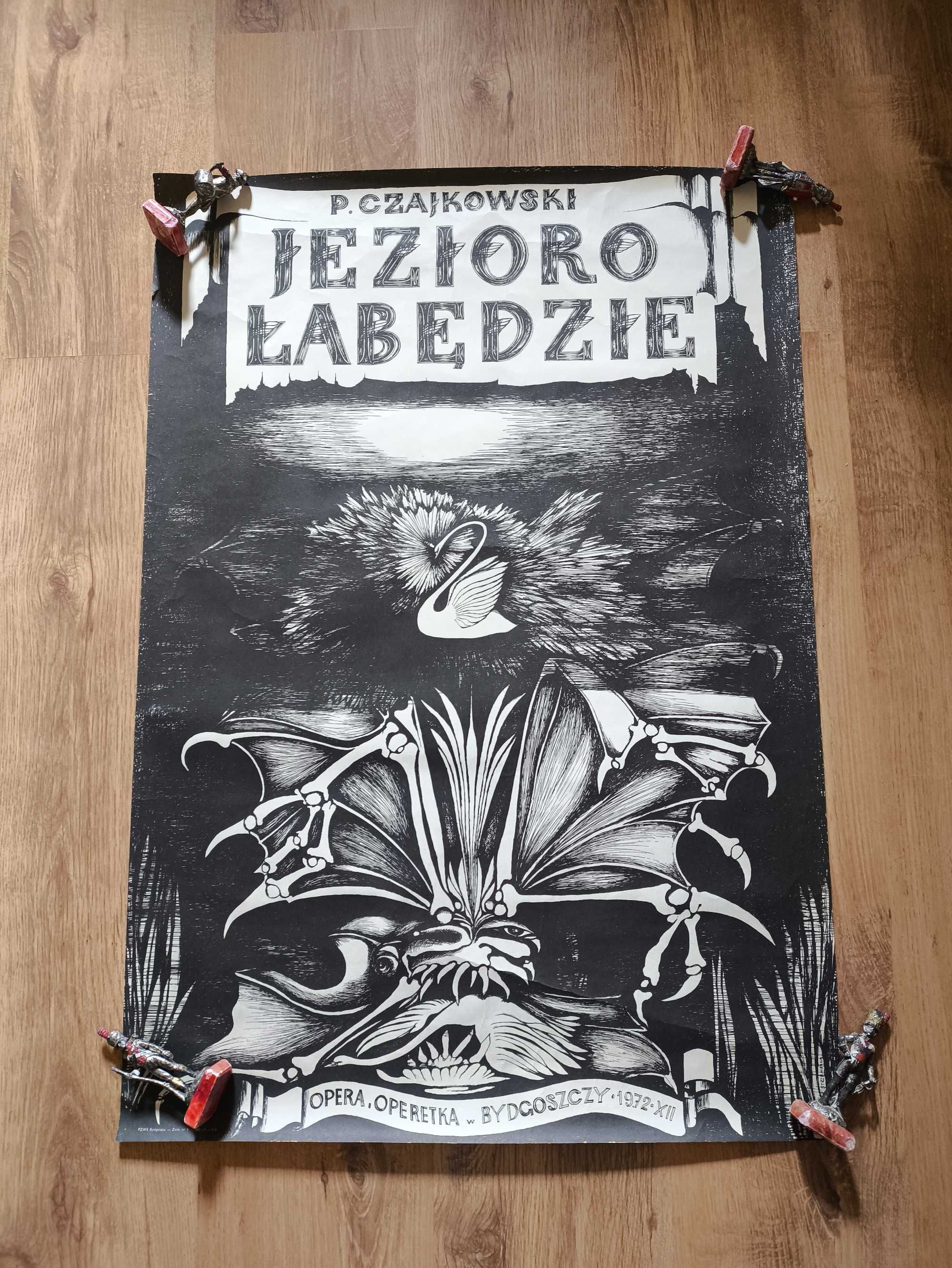 Plakat PRL “Jezioro łabędzie” Piotr Czajkowski  1972 85.5x59.5 cm.