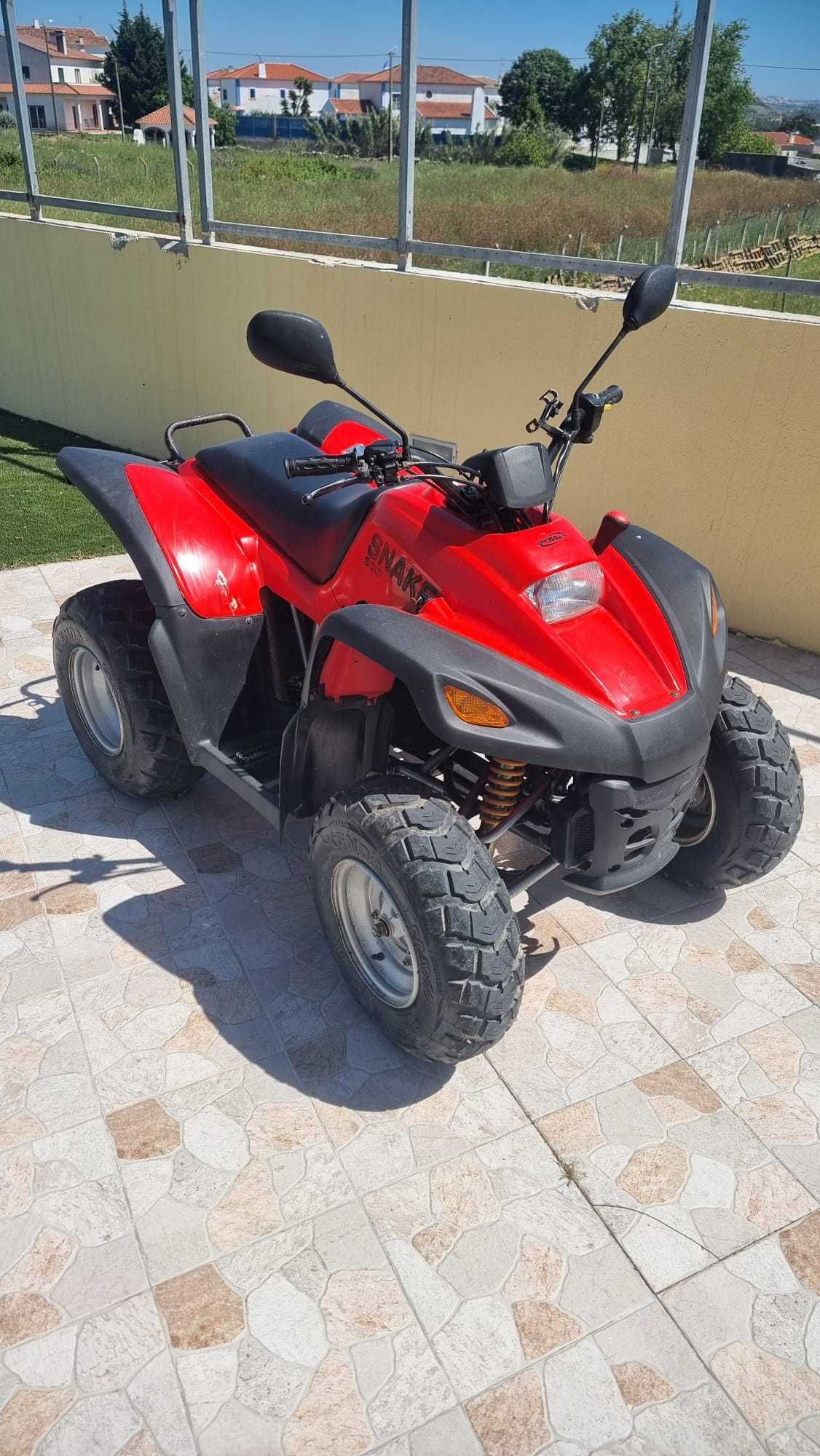 Vendo Mota 4 SMC Snake 200