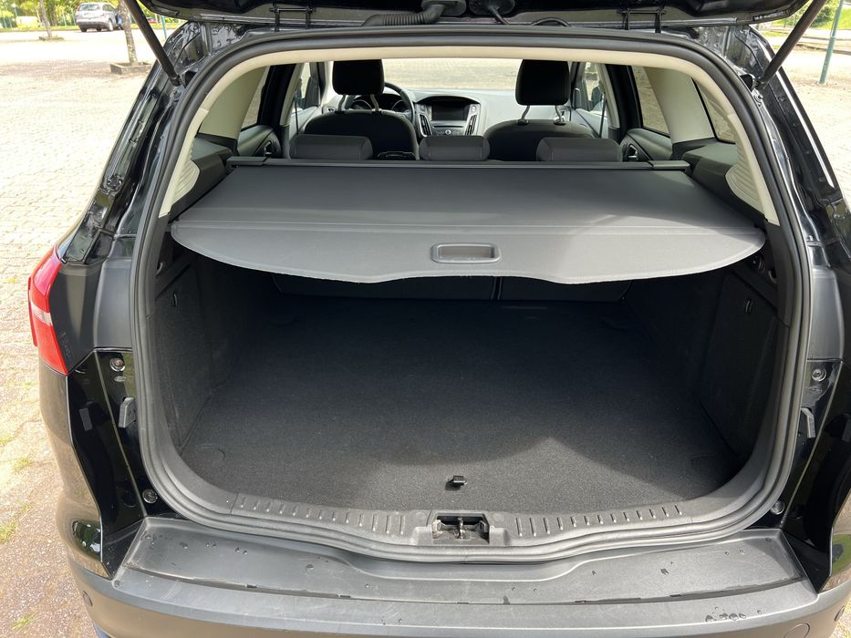 Vendo Ford Focus 1.5 Tdci Titanium